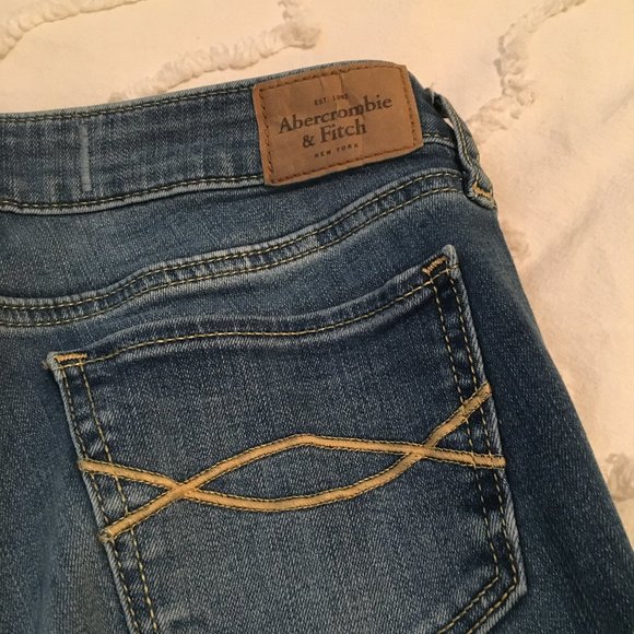 medium wash skinny jeans - Picture 2 of 4